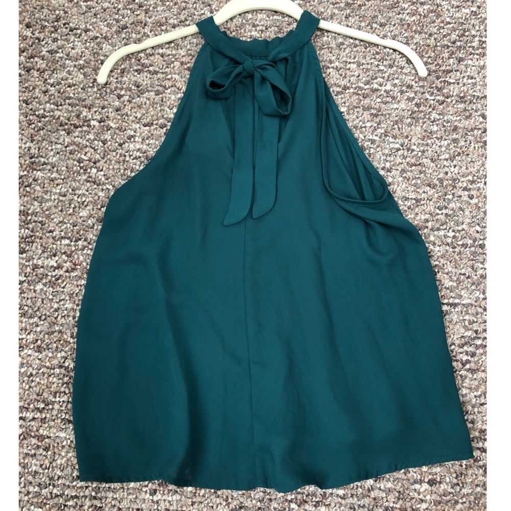 Green high neck tank